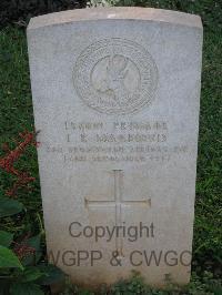 Dar Es Salaam War Cemetery - Magennis, L R